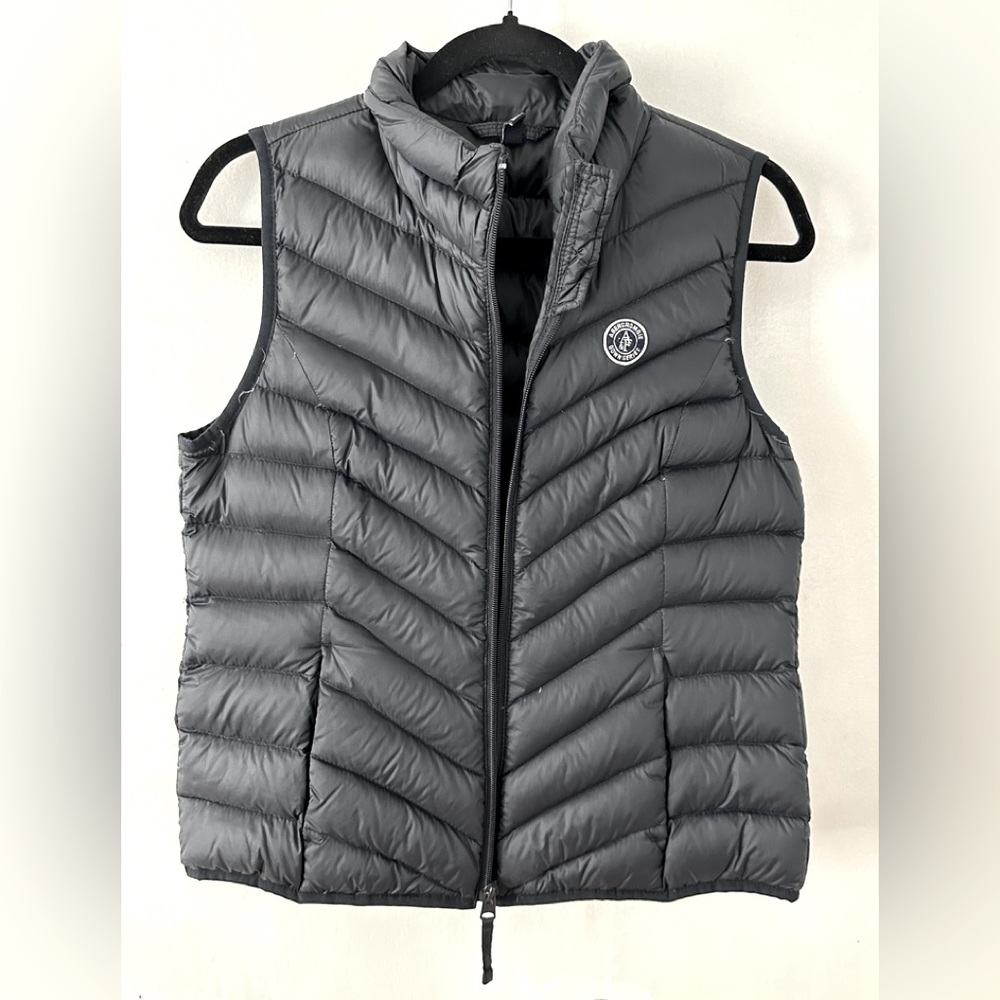abercrombie and fitch puffer vest.